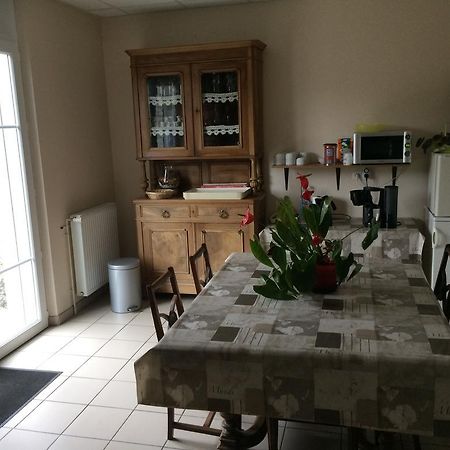 La Demi-Lune Bed and Breakfast Bailleval Zewnętrze zdjęcie